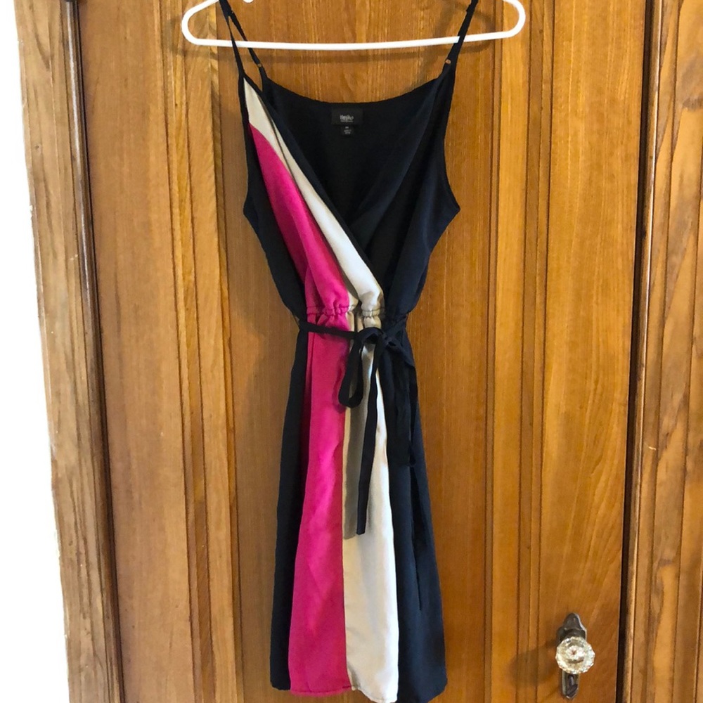 Black, pink, and beige Mossimo dress!